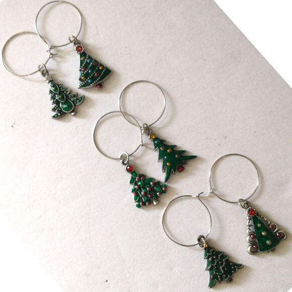 Christmas Tree Wine Glass Markers Charms Set Of 6 Rhinestones Enameled Metal.  - Picture 5 of 14